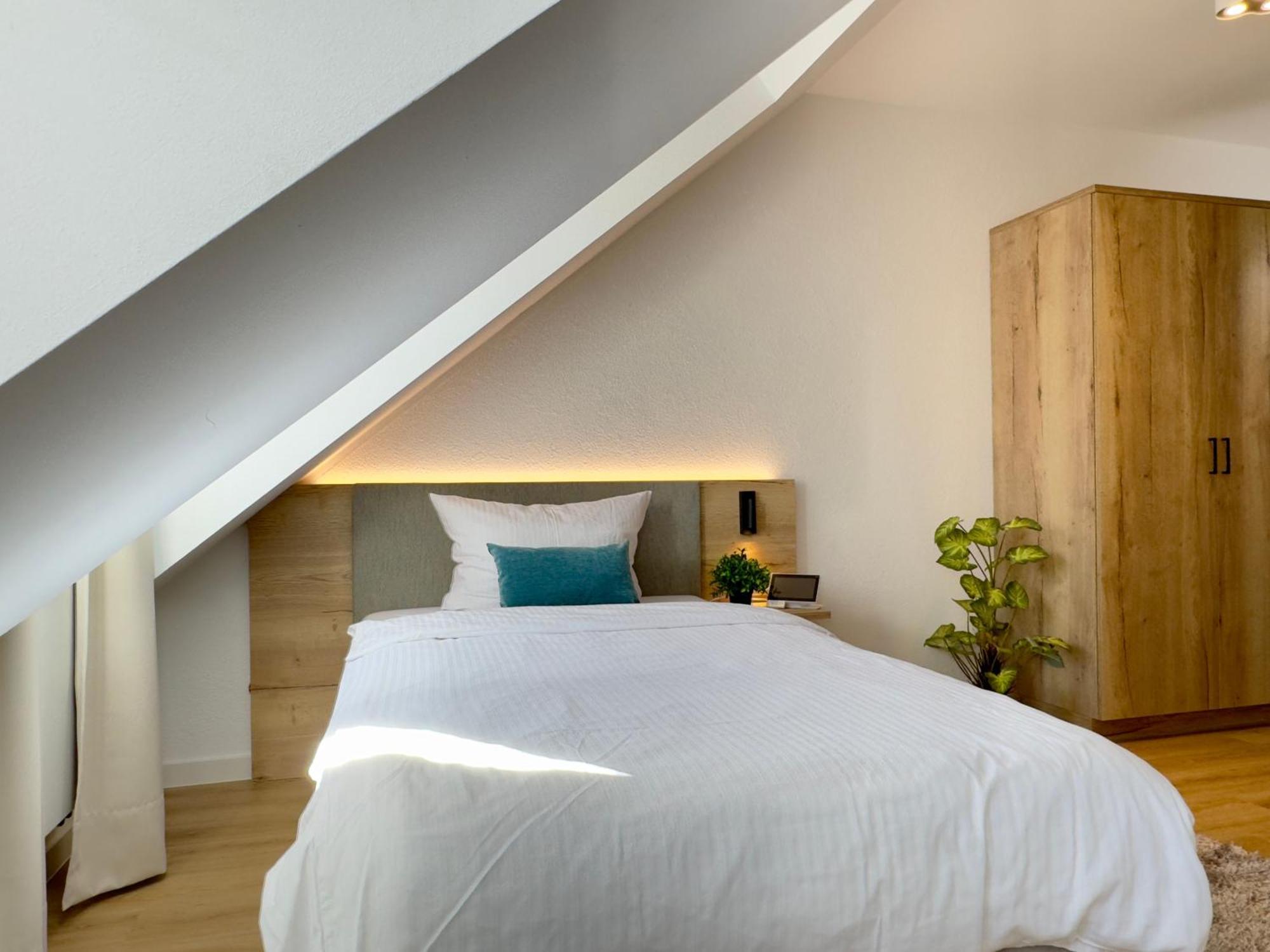 Living & Serviced Apartments By Blauer Wolf Gunzenhausen Bagian luar foto