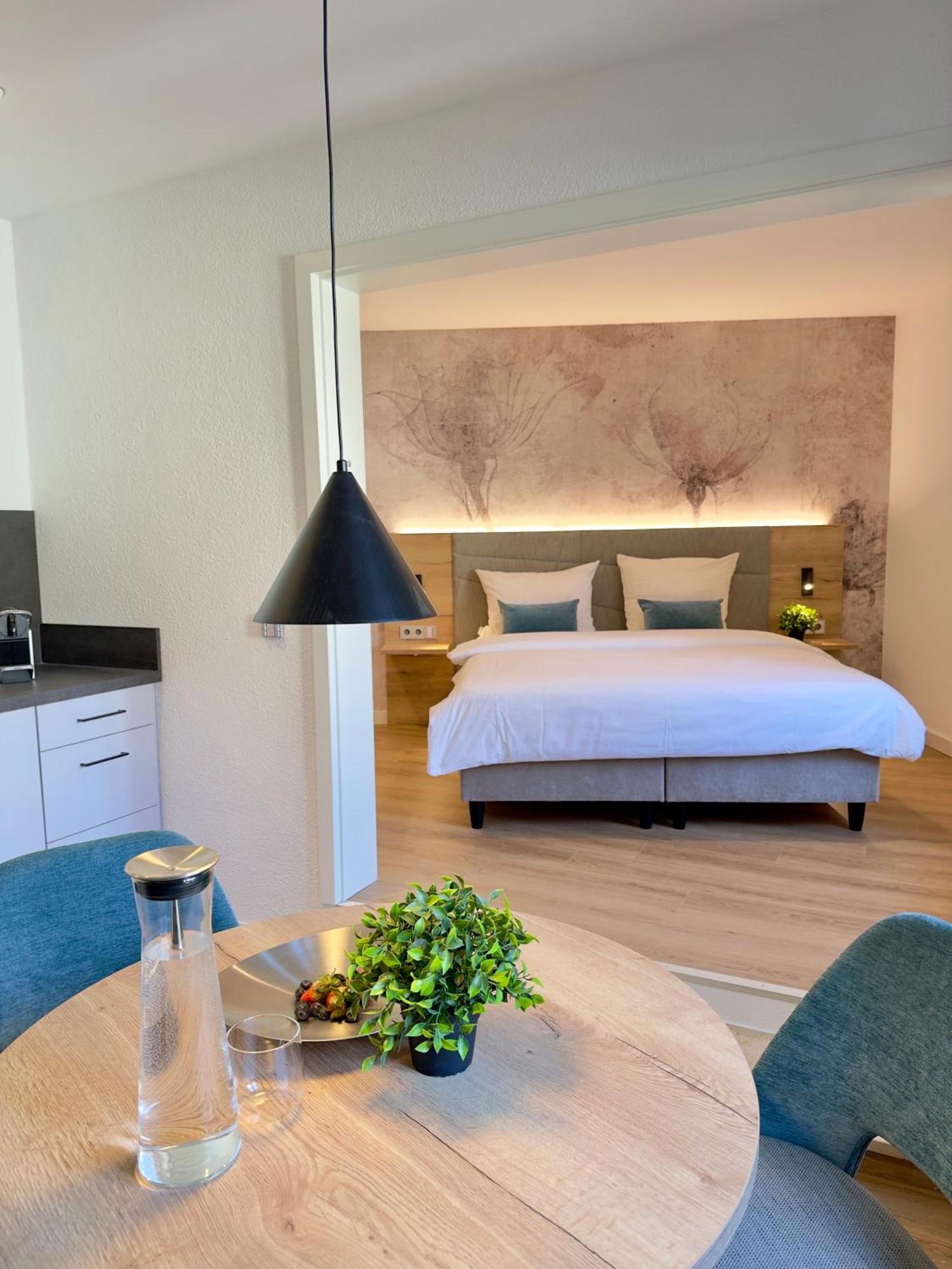 Living & Serviced Apartments By Blauer Wolf Gunzenhausen Bagian luar foto