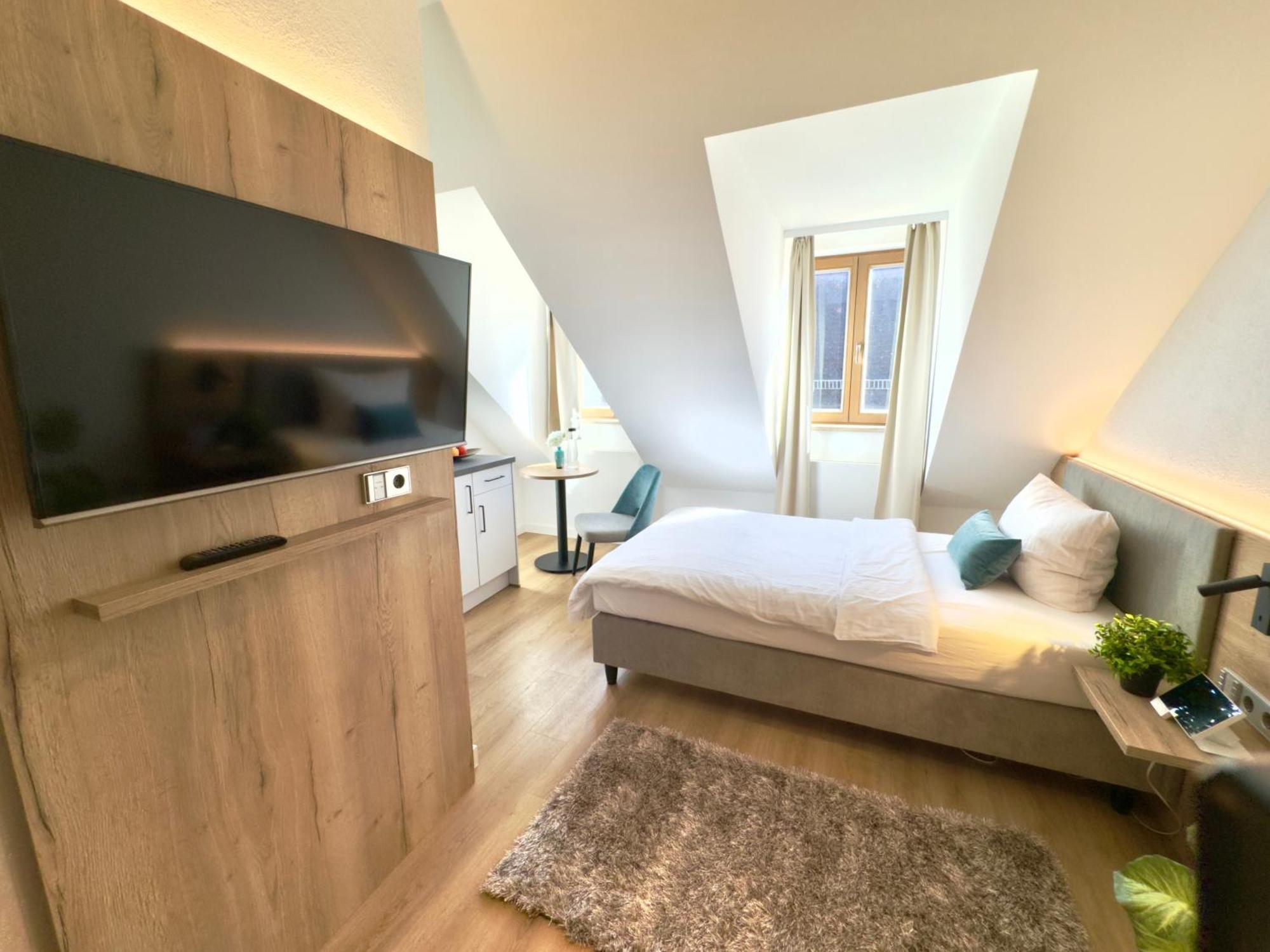 Living & Serviced Apartments By Blauer Wolf Gunzenhausen Bagian luar foto