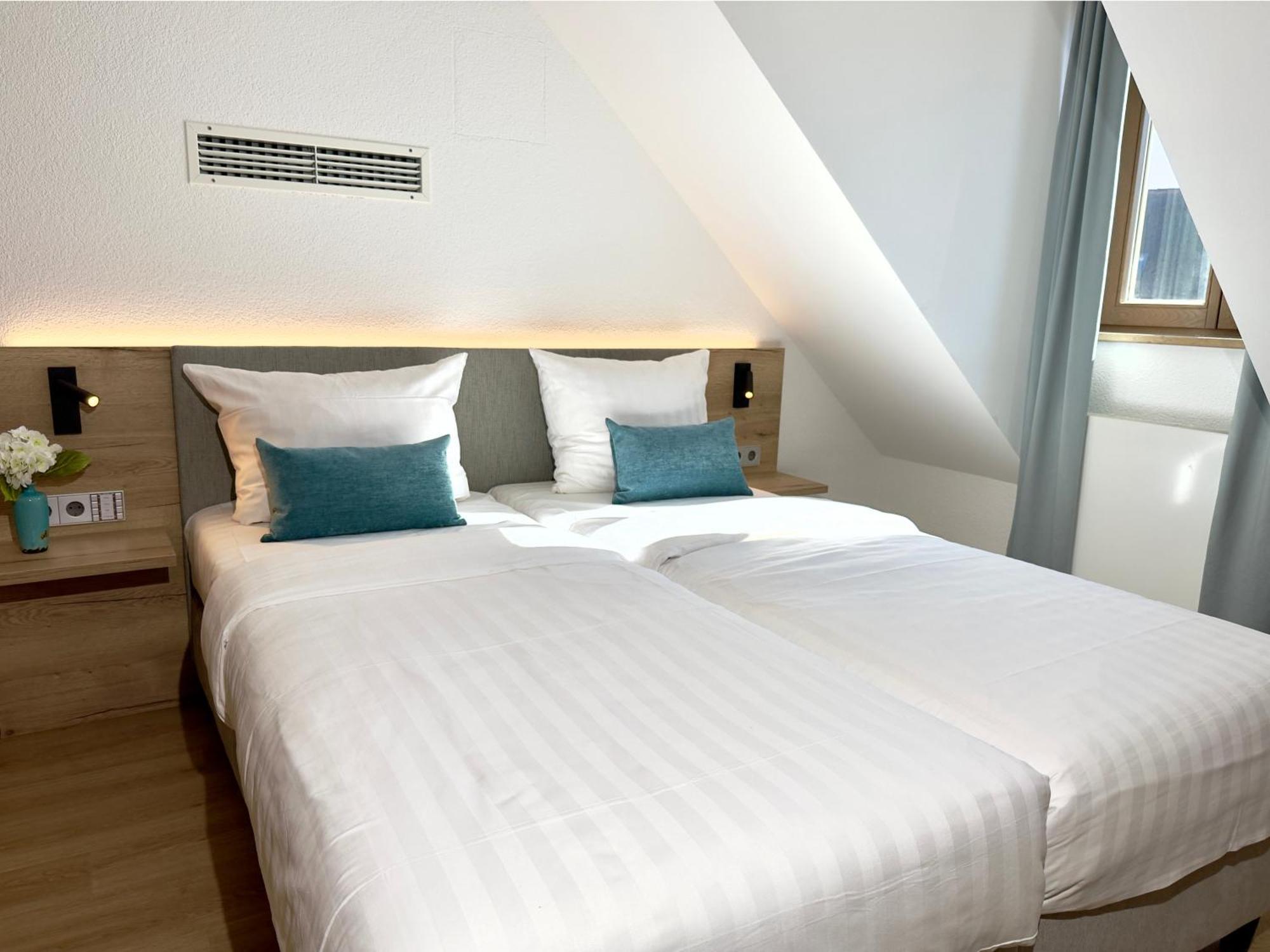 Living & Serviced Apartments By Blauer Wolf Gunzenhausen Bagian luar foto