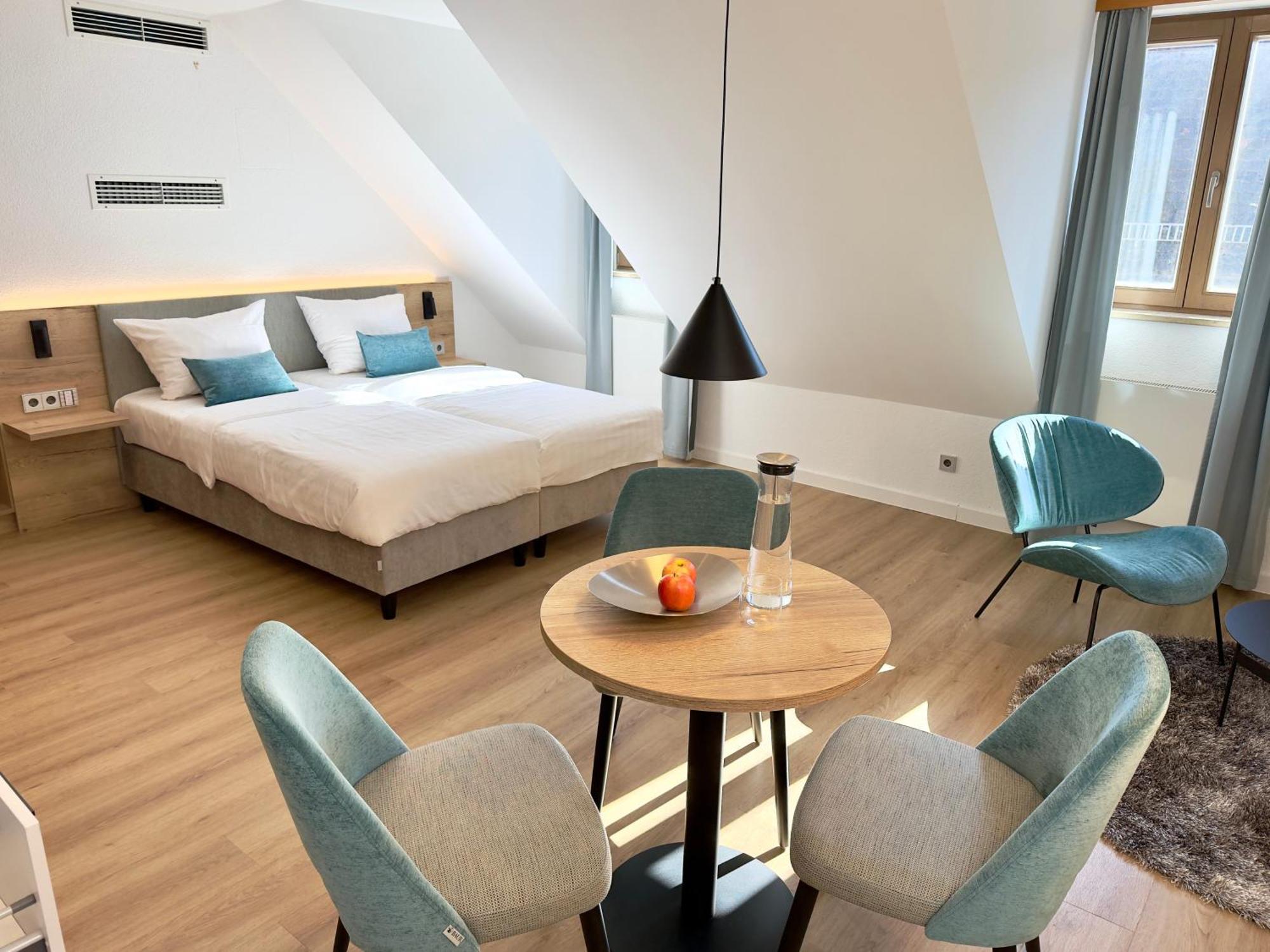 Living & Serviced Apartments By Blauer Wolf Gunzenhausen Bagian luar foto